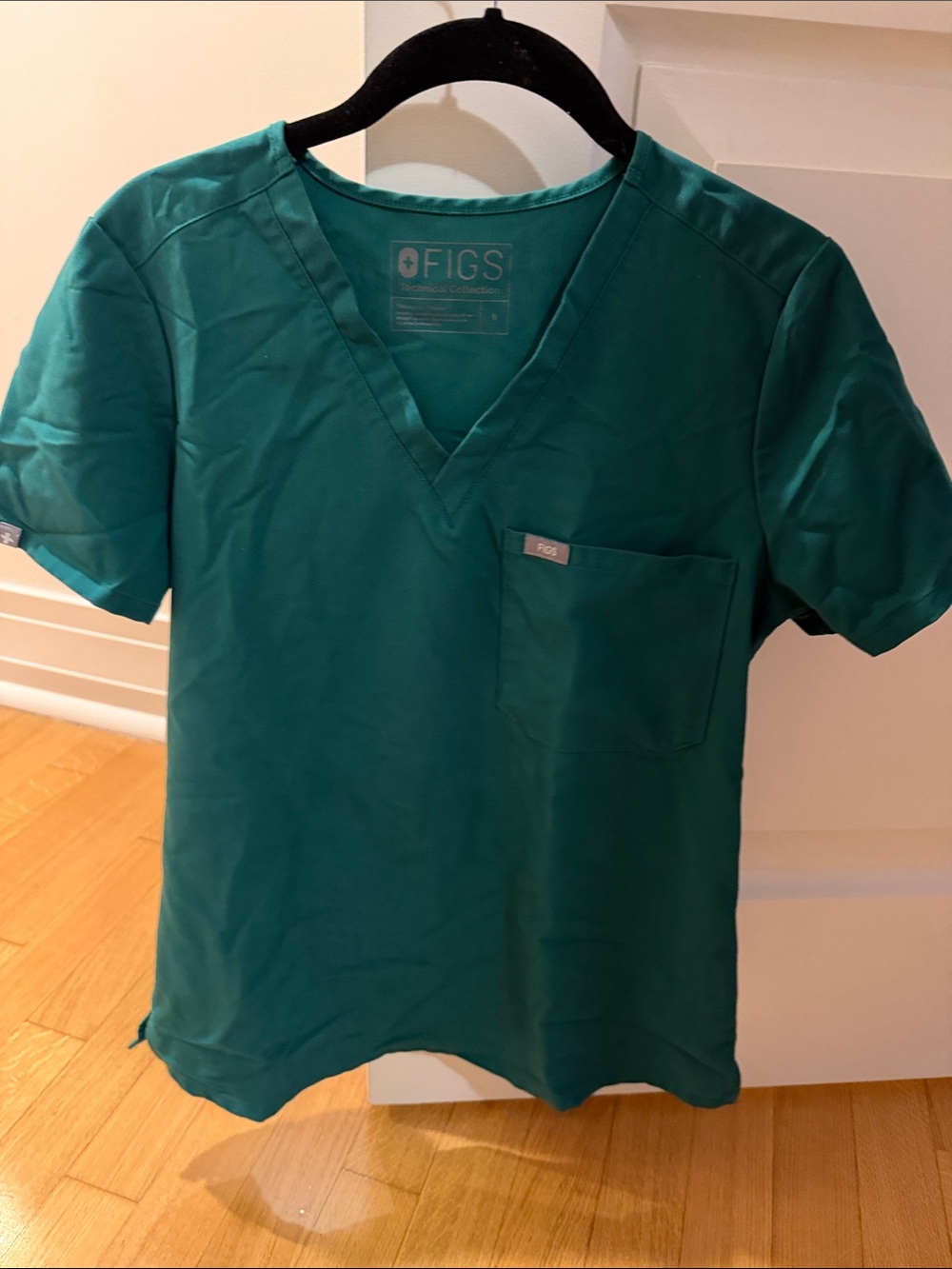 Figs Teal Green V-Neck Scrub Top